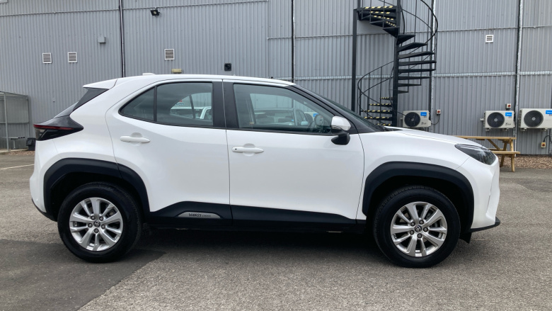 Toyota Yaris Cross 1.5 Hybrid Icon 5dr CVT Hybrid Estate